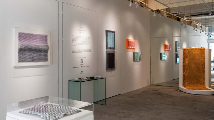 Wide shot of exhibition displays from a minor parallax